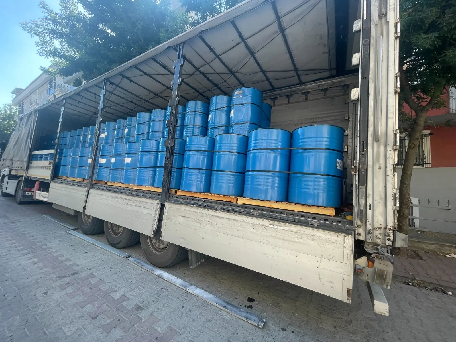 Sevkiyat Tırı